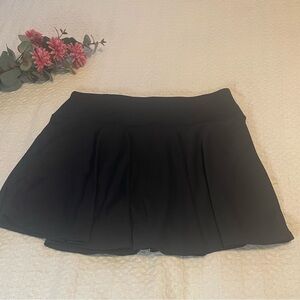 Essential Black Skort- Casual,‎ Tennis, Pickle Ball or Golf-  Size 1 XL